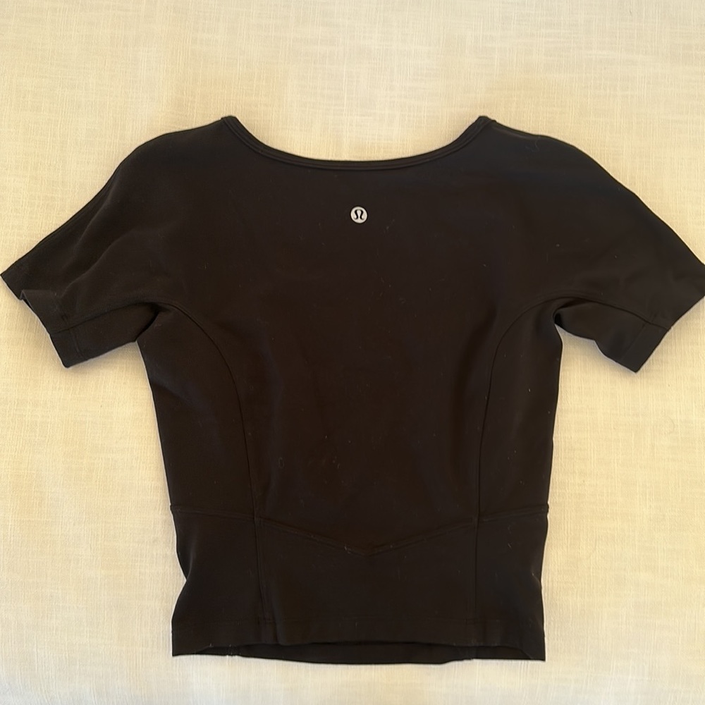 LuluLemon Align Contour shirt